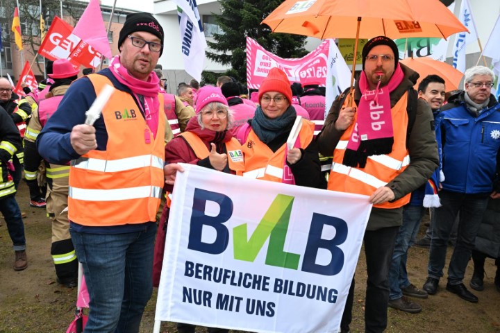 Windmueller 251203 A 63 preview Klein